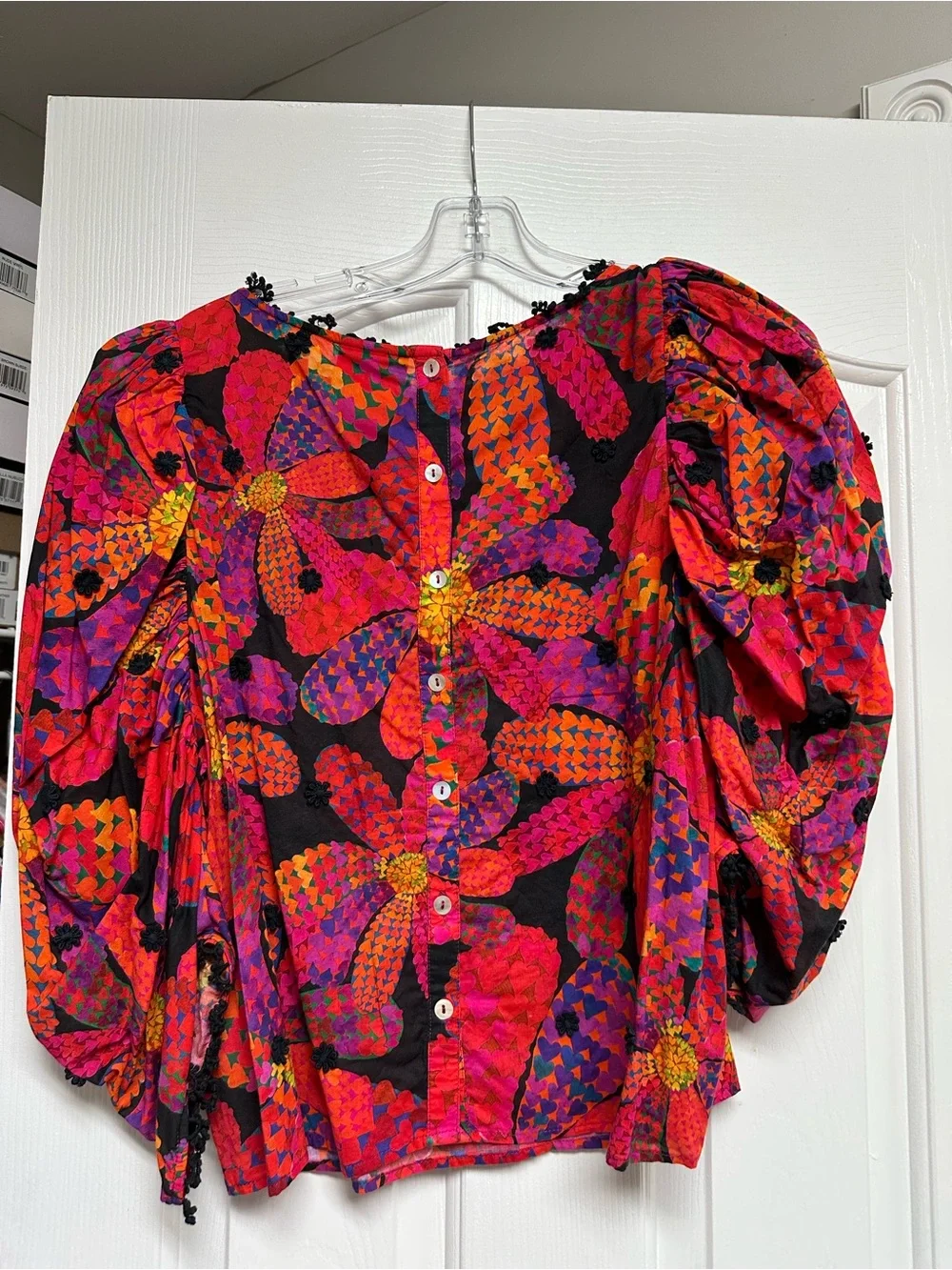 FARM Rio Bold Multicolor Floral Puff-Sleeve Blouse - Pink/Red/Yellow